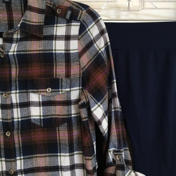 Flannel Dress & Leggings - Picture 2 of 5